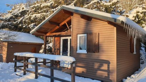 Camping Bois de Gravière - Chalet Tradition 4 personnes confort 21m² (1 Room + Mezzanine + terrace) - Photo 9