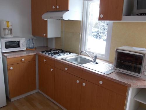 Camping Bois de Gravière - Mobile Home Bermude Loisir 30m² (3 Rooms + terrace) - Photo 2