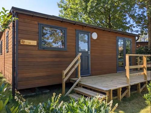 Camping Houtum - Chalet "De Kleine Eik" - Photo 1
