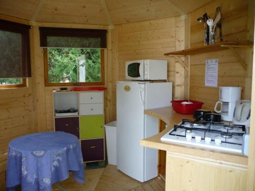 La Sorguette*** - Mongol's traditional yurt - Photo 3
