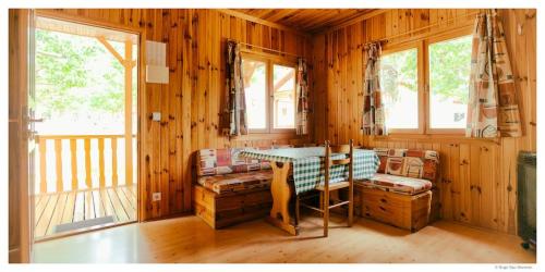 Camping Isábena - Bungalow - Photo 6