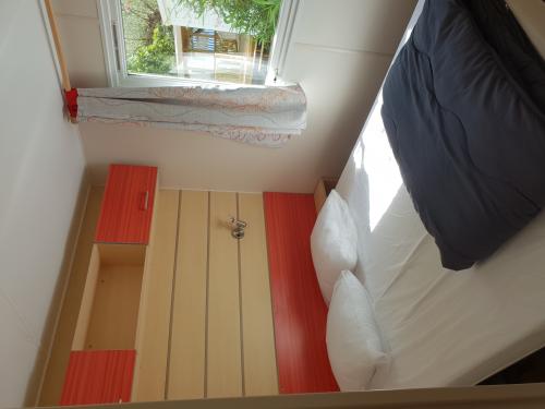 Sites et Paysages Le Fief de Melin - Mobile-home Confort compact - 2 bedrooms + TV - Photo 4