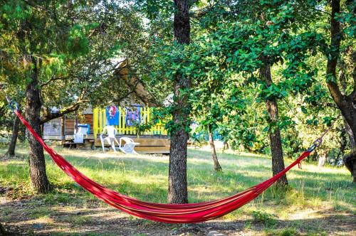 Camping L'Ombrage - Teepee - 2 bedrooms - without toilet blocks (arrival on SUNDAY in high season) - Photo 4