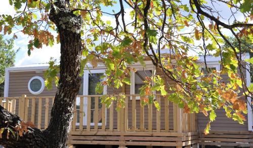 Camping L'Ombrage - Mobile home PREMIUM AIRCON S (35m², 3 bedrooms - Covered Terrace) - Photo 1