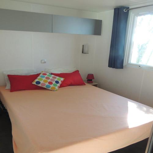 Flower Camping Domaine de Gajan - Mobil-home Confort TWIN 19m² (1 Bedroom - Terrace 12m²) + TV - Photo 5