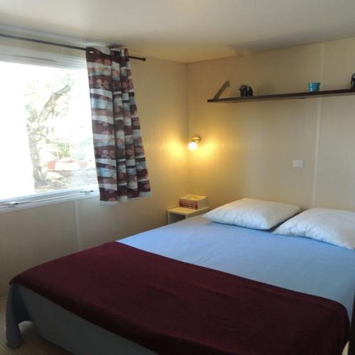 Flower Camping Domaine de Gajan - Mobil-home Confort + FAMILY 27m² (2 Bedrooms - Covered terrace 15m²) + TV - Photo 4