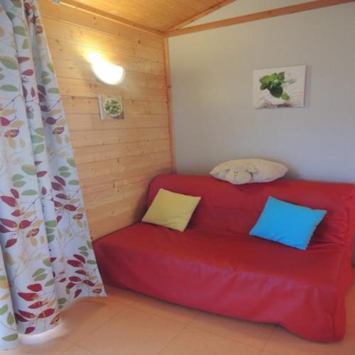 Flower Camping Domaine de Gajan - Chalet ECO 27m² (2 Bedrooms - Covered terrace 15m²) + TV - Photo 3