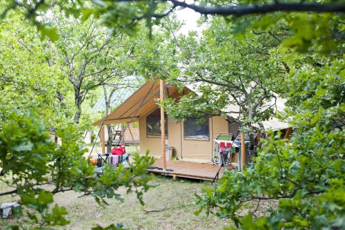 Huttopia Les Châteaux - Trappeur tent - Photo 2