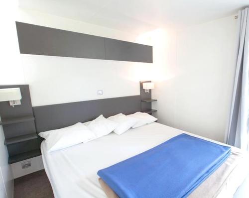 Flower Camping L'Ile d'Offard - Residence Premium 40m² 2 bedrooms + terrace + TV + sheets included - Photo 5