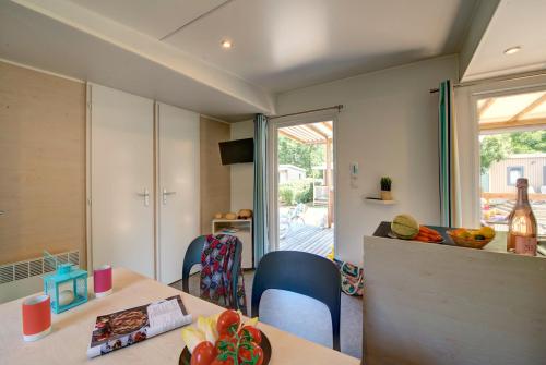 Flower Camping L'Ile d'Offard - Homeflower Premium 26.5m² 2 rooms + terrace + Dishwasher + TV + sheets included - Photo 4