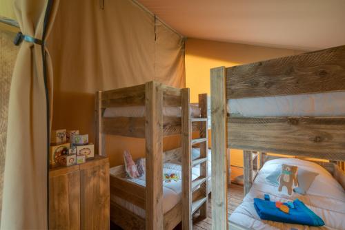 Camping Village de La Guyonnière - Woody Lodge, with air conditioning - 2 bedrooms - Photo 4