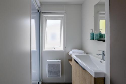 Camping L'Arbre d'Or - Mobile home 1 bedroom - 20m² - Photo 6