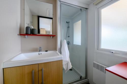 Camping L'Arbre d'Or - Mobile home 2 bedrooms - 26m² * - Photo 7