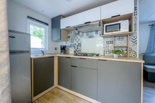 Camping L'Arbre d'Or - Mobile home 2 bedrooms - 30m² * - Photo 2