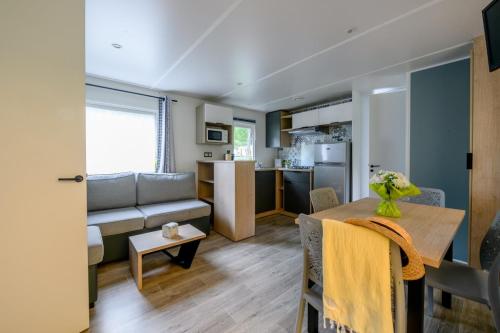 Camping L'Arbre d'Or - Mobile-home 2 bedrooms Grand Confort - 34m² * - Photo 2