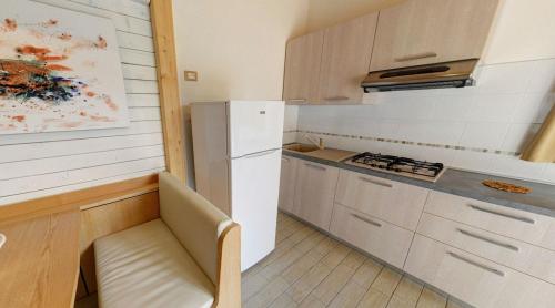 Tahiti Camping & Thermae Bungalow Park - Chalet 'Camelia' - 30m² - 1 bedroom - Photo 3