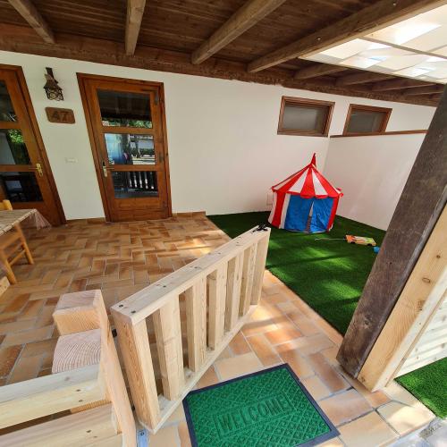 Tahiti Camping & Thermae Bungalow Park - Chalet Peonia - 28m² - 2 bedrooms - Photo 7