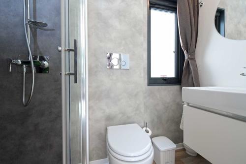 Camping Village Tahiti - Mobilhome 'Giglio' - 35m² - 2 bedrooms - Photo 6