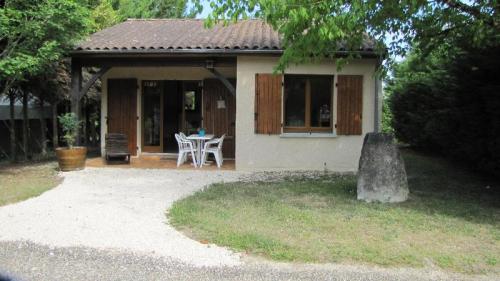 Camping FONTAINE DU ROC - Premium Cottage (1/4 p) - Photo 1