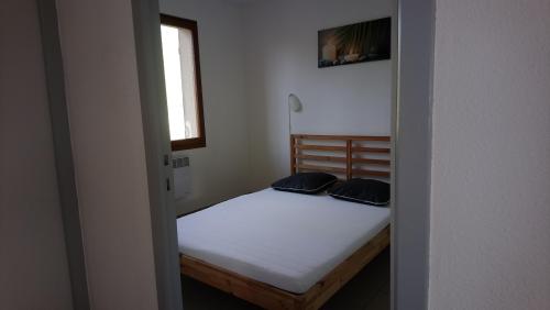 Camping FONTAINE DU ROC - Premium Cottage (1/4 p) - Photo 7