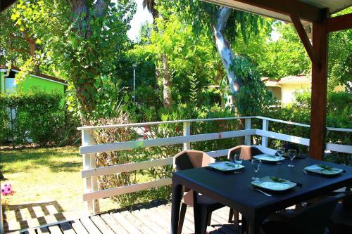Camping Club L'Air Marin - MAYA, COMFORT + - D - 2 Bedrooms - Photo 4