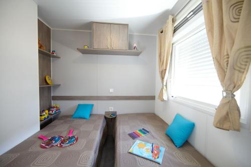 Camping Club L'Air Marin - TAMPICO, CONFORT - D - 2 Bedrooms - Photo 6