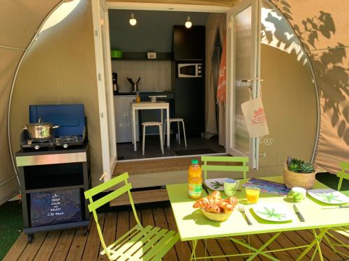 Camping Club L'Air Marin - COCO SWEET, UNUSUAL - S - 1/2 Bedrooms - Photo 2