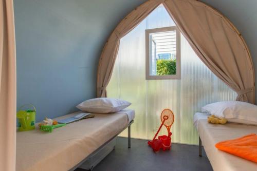 Camping Club L'Air Marin - COCO SWEET, UNUSUAL - S - 1/2 Bedrooms - Photo 6