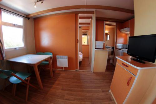 Camping Roca Grossa - Bungalow Thianon 4pax - Photo 3