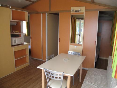 Camping Roca Grossa - Bungalow Moréa 5pax - Photo 3