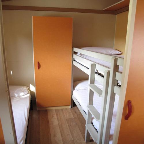 Camping Roca Grossa - Bungalow Moréa 5pax - Photo 7