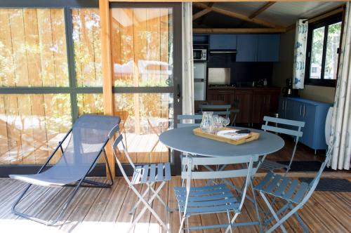 Camping de Paris - Chalet Evasion - Photo 2