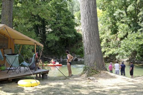 Huttopia Millau - Classic IV Wood & Canvas tent - Photo 1
