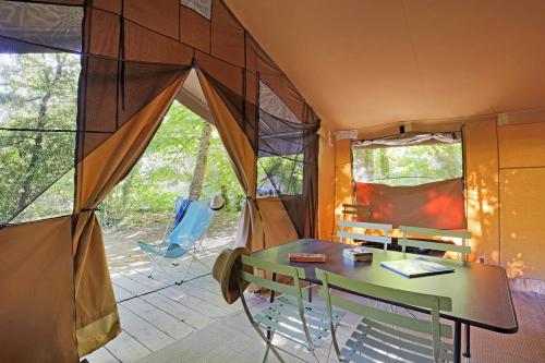 Huttopia Millau - Sweet Wood & Canvas tent + - Photo 3