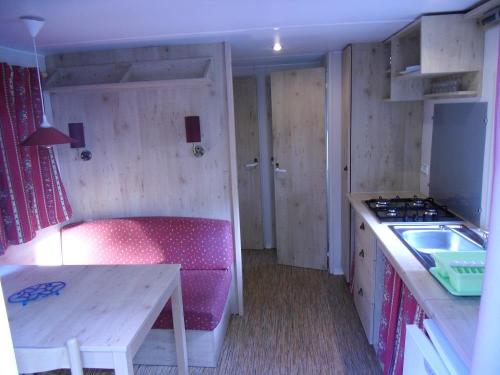 Camping LA MUSE - ROULOTTE - Photo 3