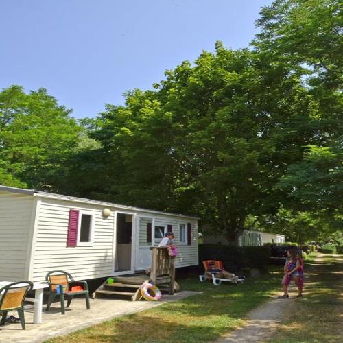 Camping Les Terrasses du Lac - Cottage with air conditionned 26m² (2 bedrooms) - Photo 2