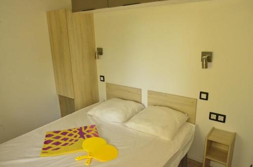 Camping Les Terrasses du Lac - Cocoon air-conditionned (2 bedrooms) 26m² - Photo 6