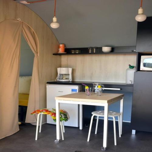 Camping Les Terrasses du Lac - Coco Sweet 16m² (2 bedrooms) without toilet blocks - Photo 4
