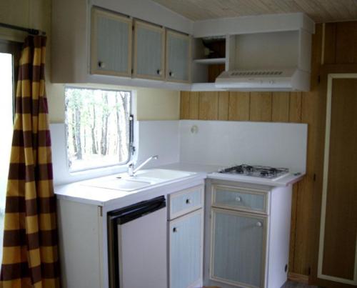 Camping Le Roc del Rey - Chalet Mobil 2 bedrooms - Photo 3