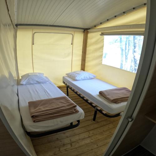 Camping Le Roc del Rey - Mobile-home Tithome - Photo 4