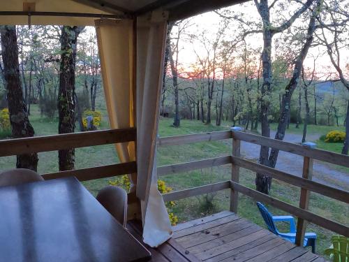 Camping Le Roc del Rey - Mobile-home Tithome - Photo 5