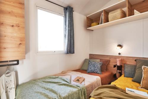 Camping Les Prés de la Mer - Mobil home modulo 2 chambres - Photo 6
