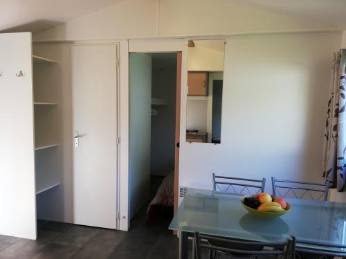 Camping Audinac les Bains - Mobil home SENCILIO with toilet - Photo 4