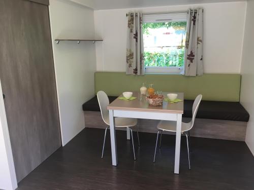 Camping Audinac les Bains - MOBILHOME FOR PERSON WITH REDUCED MOBILITY - Photo 3