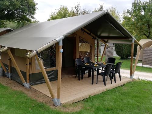 Camping Audinac les Bains - Tent Lodge - Photo 1