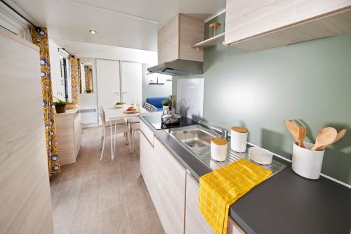 Flower Camping Les Granges - New// Homeflower Premium 29m² (2 bedrooms) + sheltered terrace (2020) - Photo 1
