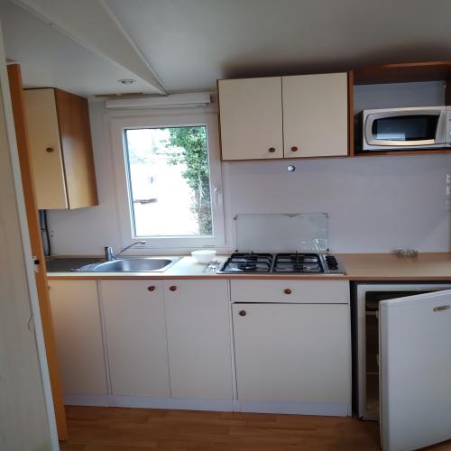 Flower Camping Les Granges - Mobile home Standard 30 m² (2 bedrooms) - Photo 3