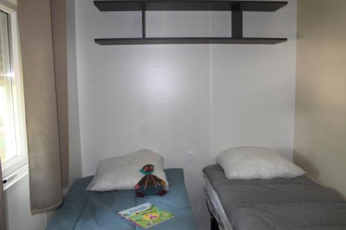 Camping Les Acacias - Mobil-home 2 bedrooms 32m² + terrace 8 m² - Photo 3