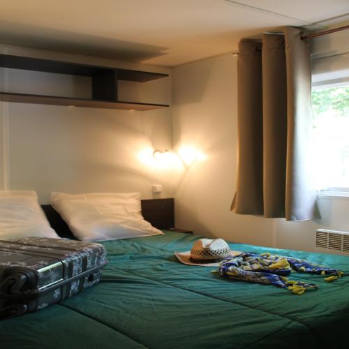 Camping Les Acacias - Mobil-home 2 bedrooms 32m² + terrace 8 m² - Photo 4