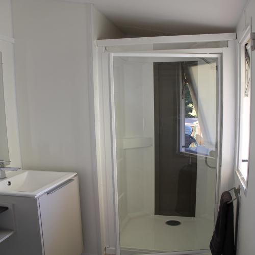 Camping Les Acacias - Mobile Home 3 bedrooms 36m² + terrace 18m² - Photo 4